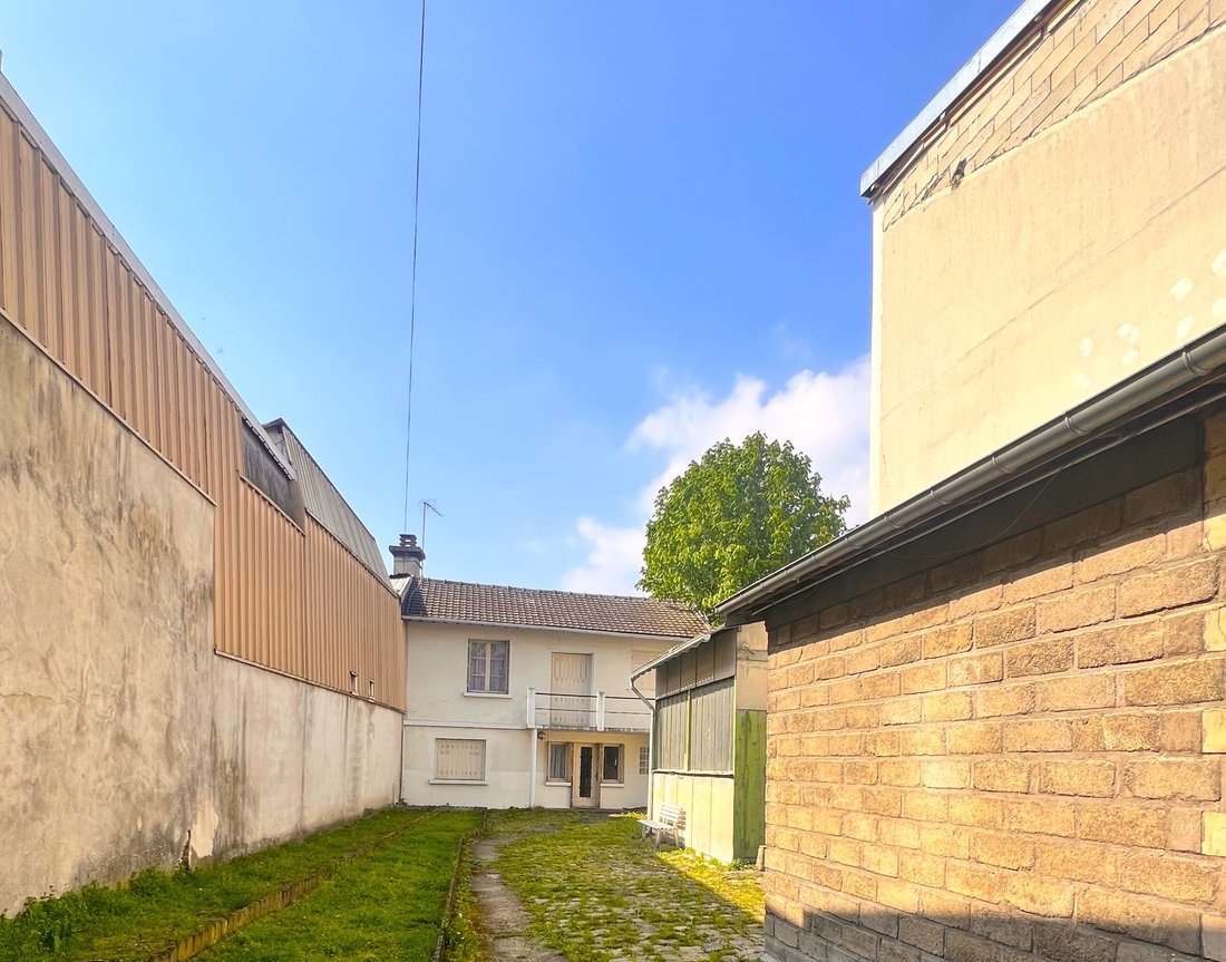 House in Cachin, Romainville, France 1 - 15959778