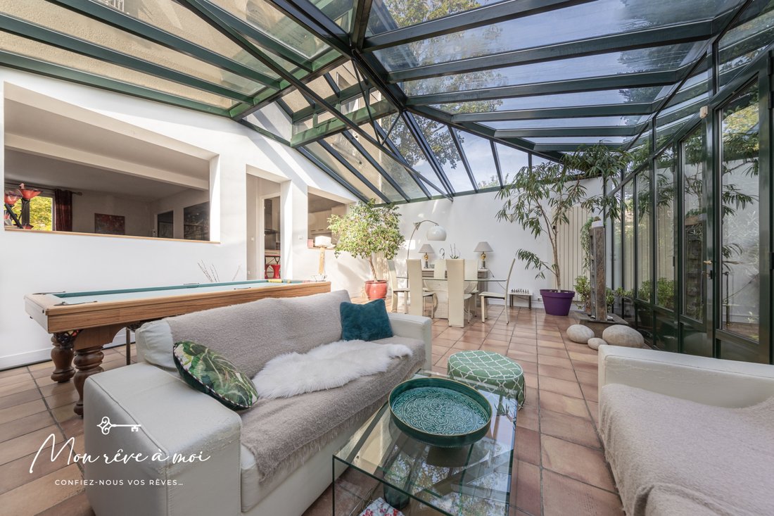 House in Plateau Ouest, Suresnes, France 5 - 15960341