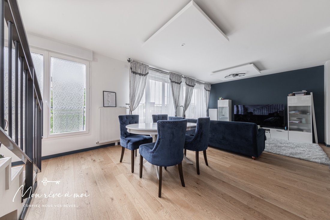 Apartment in Montesson, Ile-de-France, France 3 - 15960512