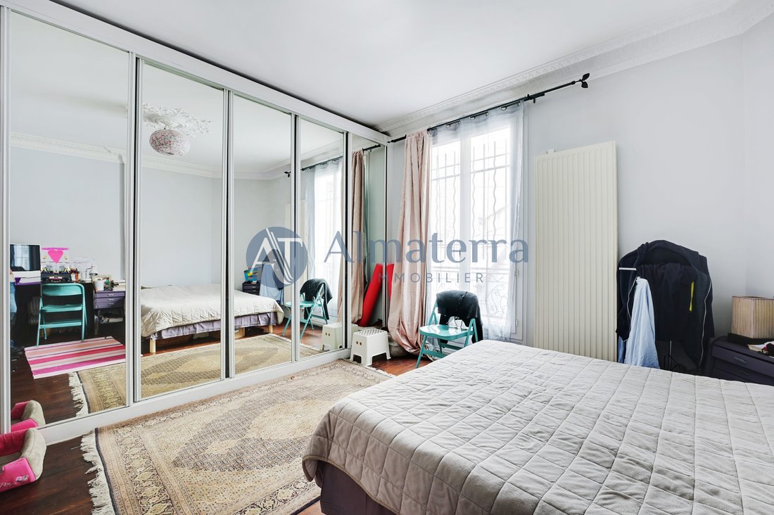 Apartment in Lorette-Martyrs, Paris 9e Arrondissement, Paris 5 - 15959654
