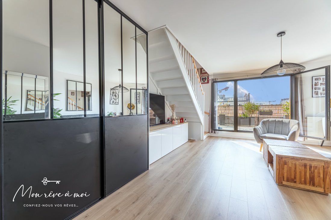 Apartment in Arrondissement of Bobigny, Ile-de-France, France 4 - 15961025