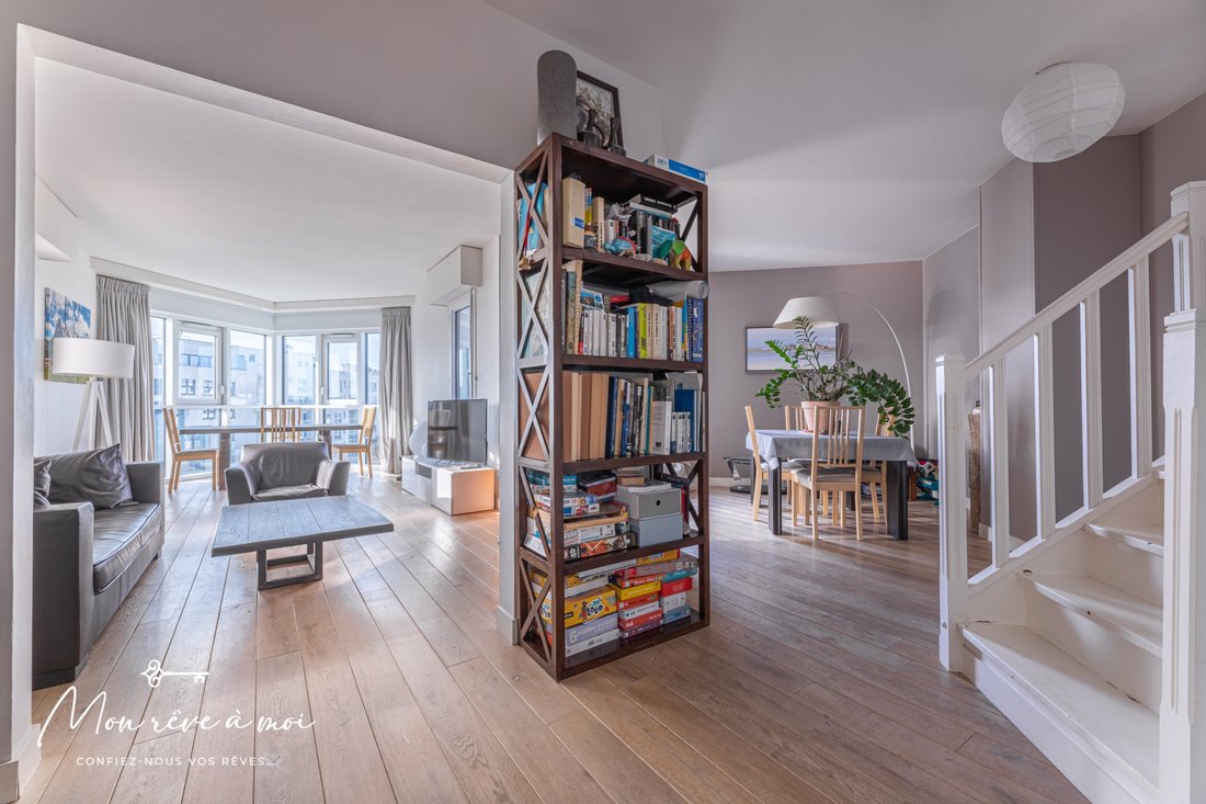Apartment in Puteaux, Ile-de-France, France 2 - 15960096
