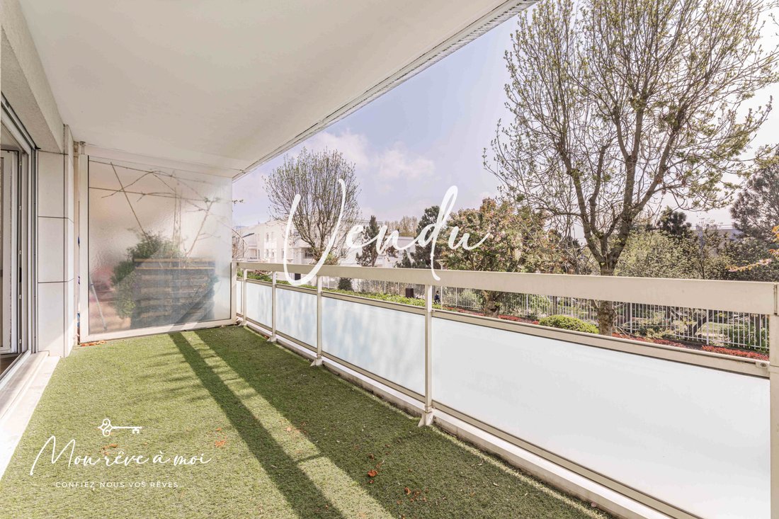 Apartment in Plateau Ouest, Suresnes, France 1 - 15961298