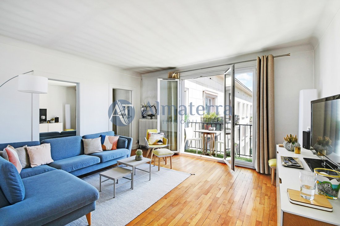 Apartment in Lorette-Martyrs, Paris 9e Arrondissement, Paris 3 - 15960144