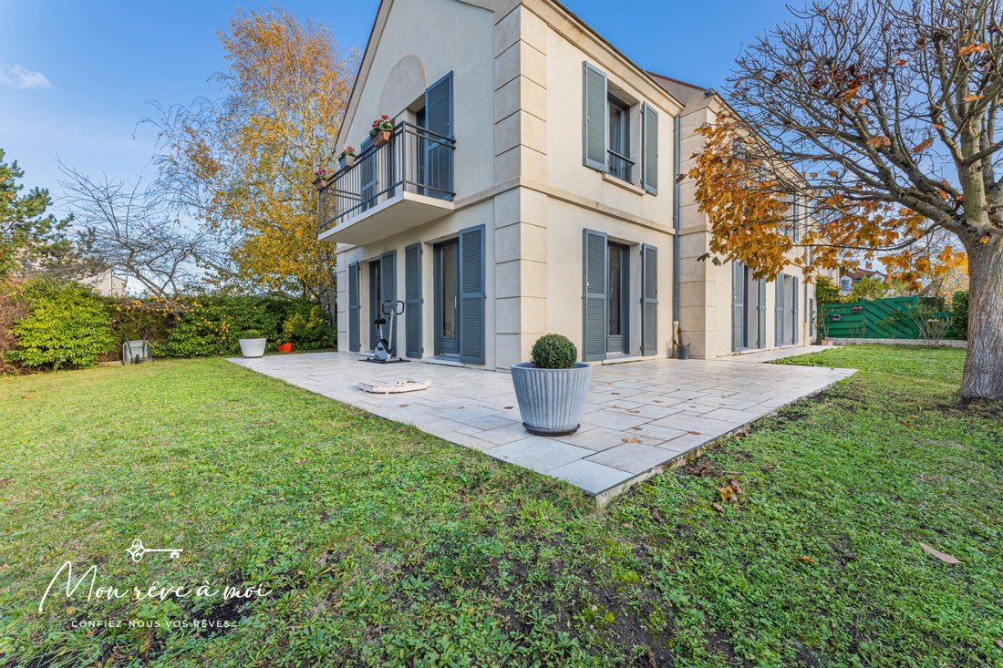 House in Centre Ville, Rueil-Malmaison, France 3 - 15961065