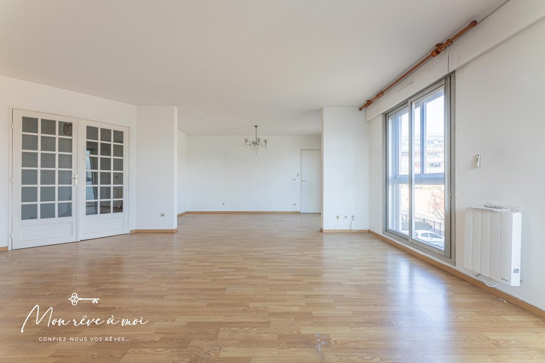 Apartment in Plateau Ouest, Suresnes, France 2 - 15960749