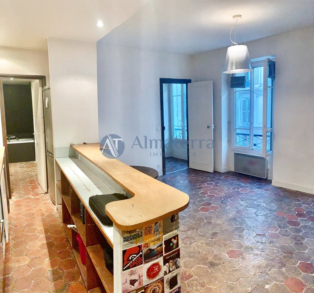 Apartment in Lorette-Martyrs, Paris 9e Arrondissement, Paris 1 - 15960379