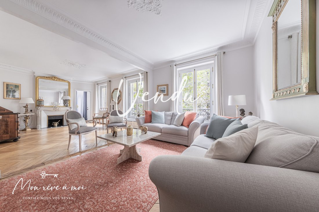 Apartment in Bois de Boulogne, Paris 16e Arrondissement, Paris 1 - 15961315