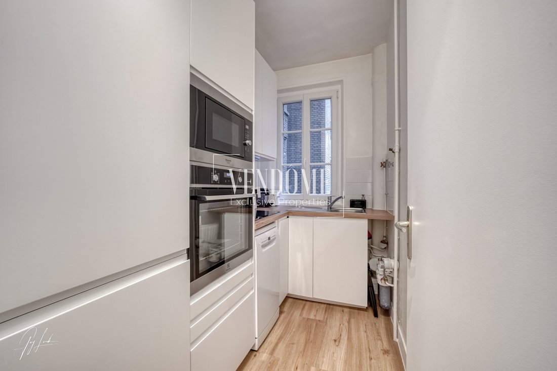 Apartment in Hôtel de Ville, Courbevoie, France 5 - 15959690