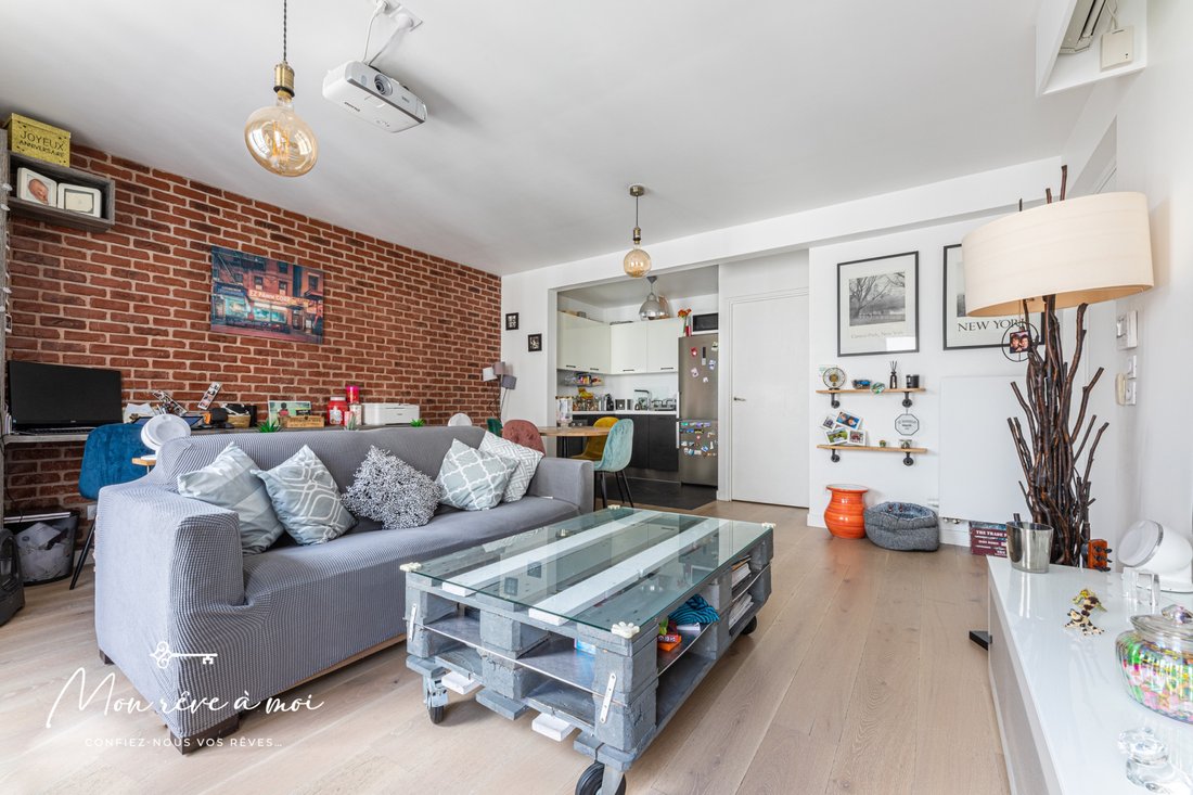 Apartment in Hôtel de Ville-Planchette, Levallois-Perret, France 4 - 15960869