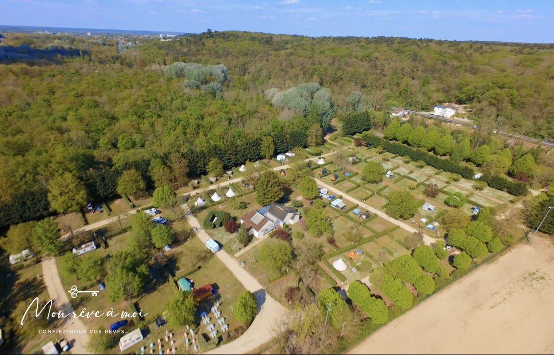 Land in Fontainebleau, Ile-de-France, France 1 - 15959111