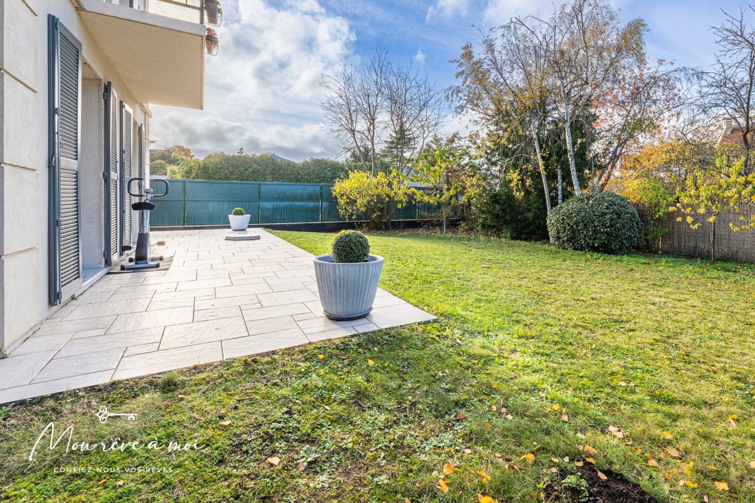 House in Centre Ville, Rueil-Malmaison, France 2 - 15961065