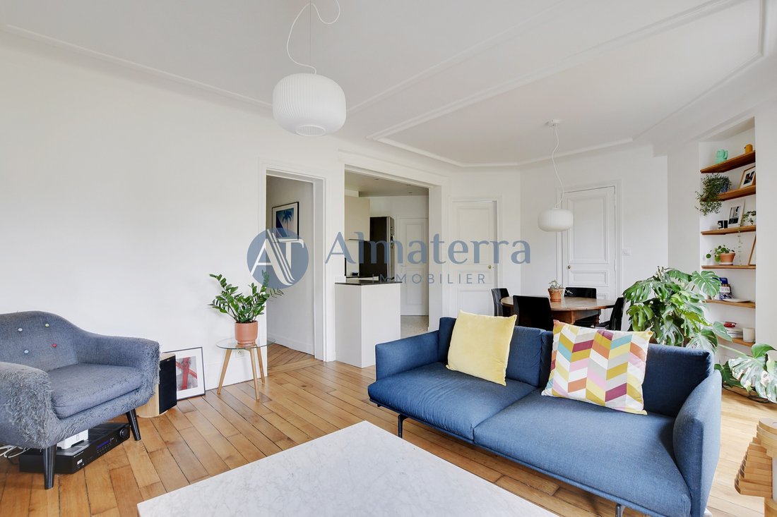 Apartment in Lorette-Martyrs, Paris 9e Arrondissement, Paris 4 - 15960533
