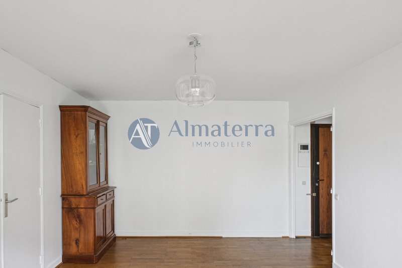 Apartment in Lorette-Martyrs, Paris 9e Arrondissement, Paris 4 - 15959773