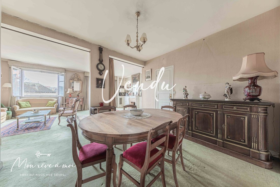 Apartment in Palais Royal, Paris 1er Arrondissement, Paris 1 - 15961145
