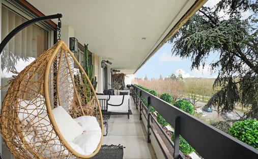 Apartment in Saint-Mande, Ile-de-France, France 1