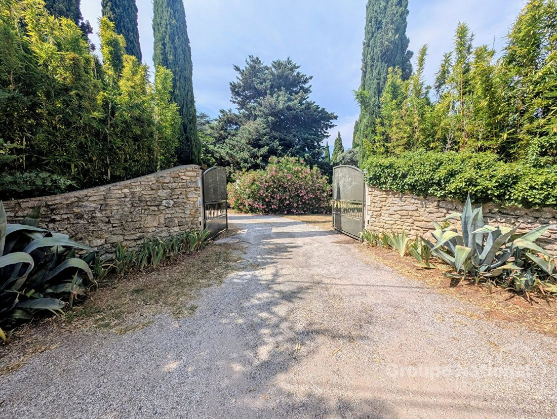 Villa in Montaren-et-Saint-Médiers, Occitania, France 2 - 15958995