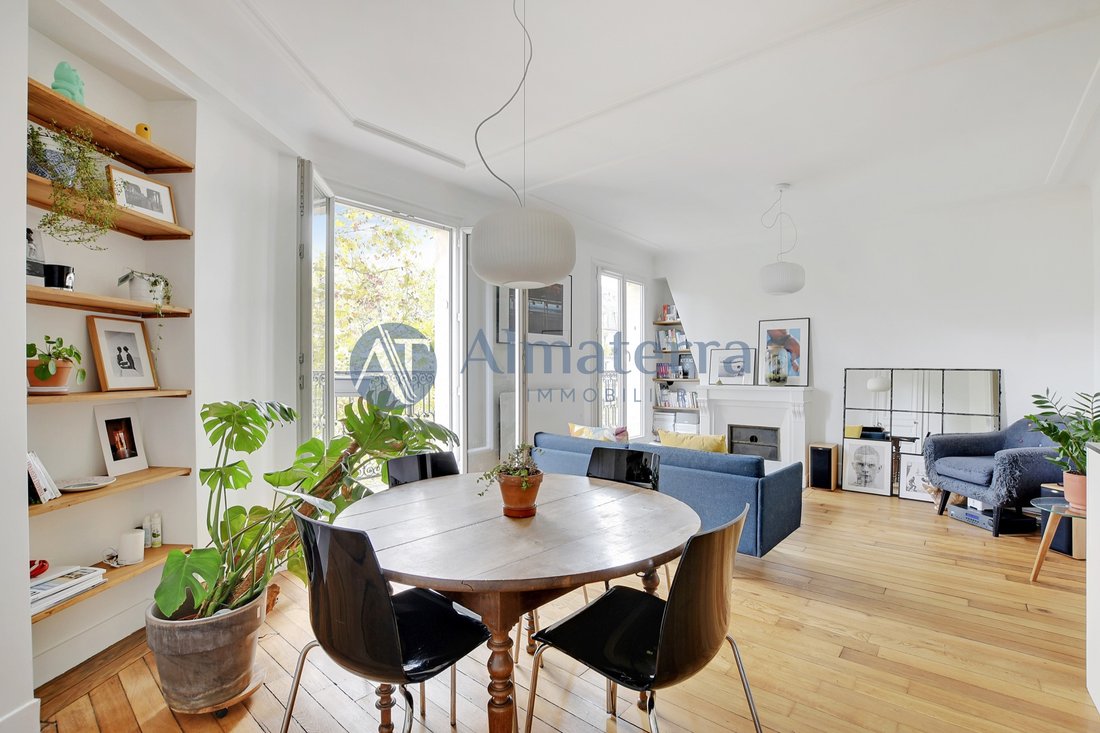 Apartment in Lorette-Martyrs, Paris 9e Arrondissement, Paris 1 - 15960533