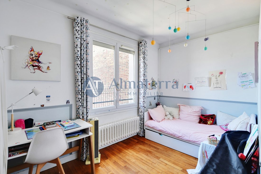 Apartment in Lorette-Martyrs, Paris 9e Arrondissement, Paris 5 - 15960144