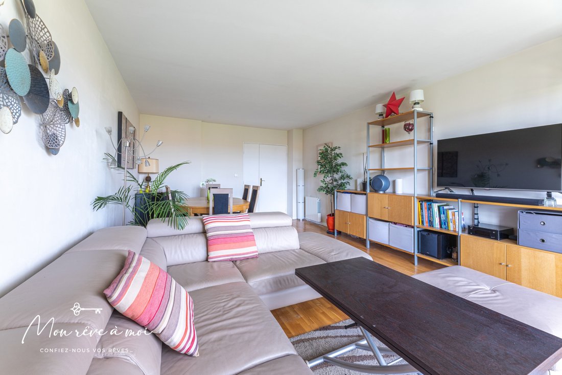 Apartment in Village Doumer, Carrieres-sur-Seine, France 2 - 15961346