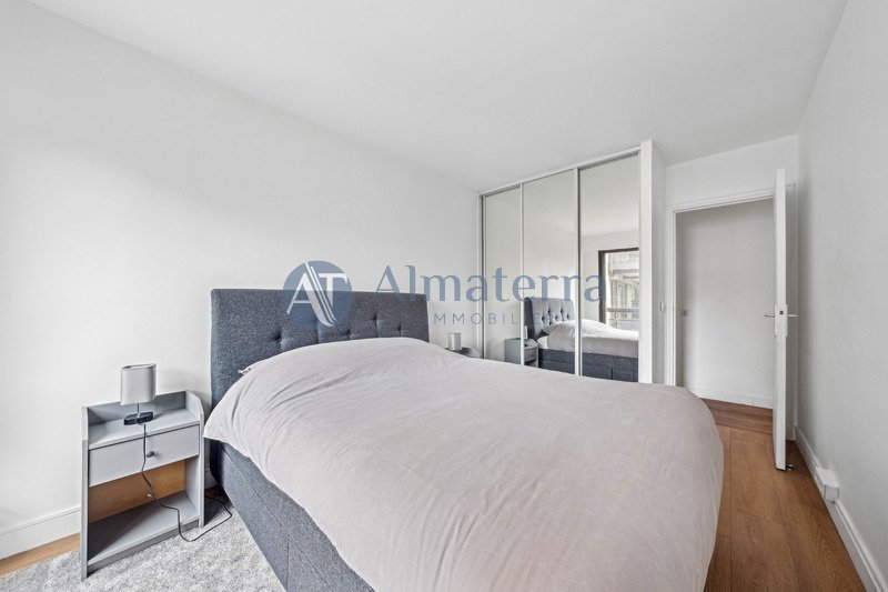 Apartment in Montorgueil-Saint Denis, Paris 2e Arrondissement, Paris 5 - 15960427