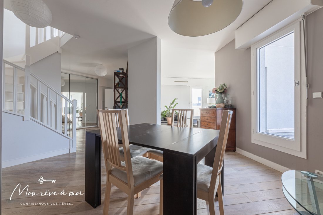 Apartment in Puteaux, Ile-de-France, France 1 - 15960096