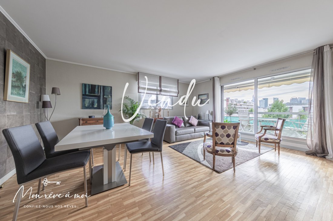 Apartment in Hôtel de Ville, Courbevoie, France 1 - 15959447
