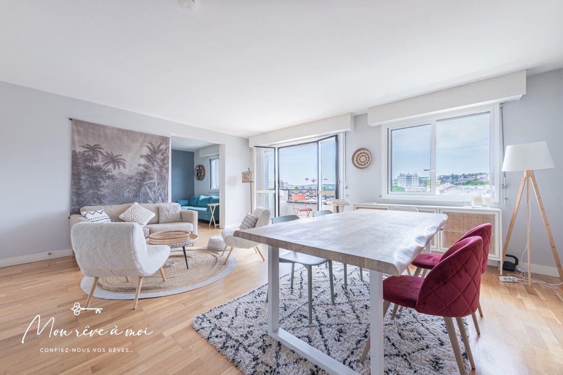 Apartment in Plateau Ouest, Suresnes, France 3 - 15960137