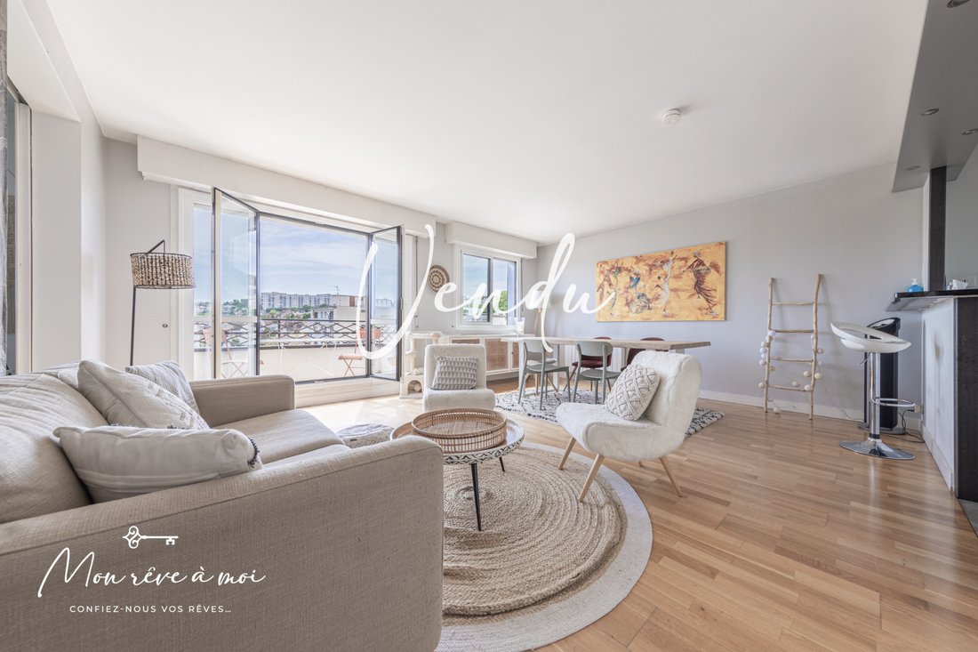 Apartment in Plateau Ouest, Suresnes, France 1 - 15960137