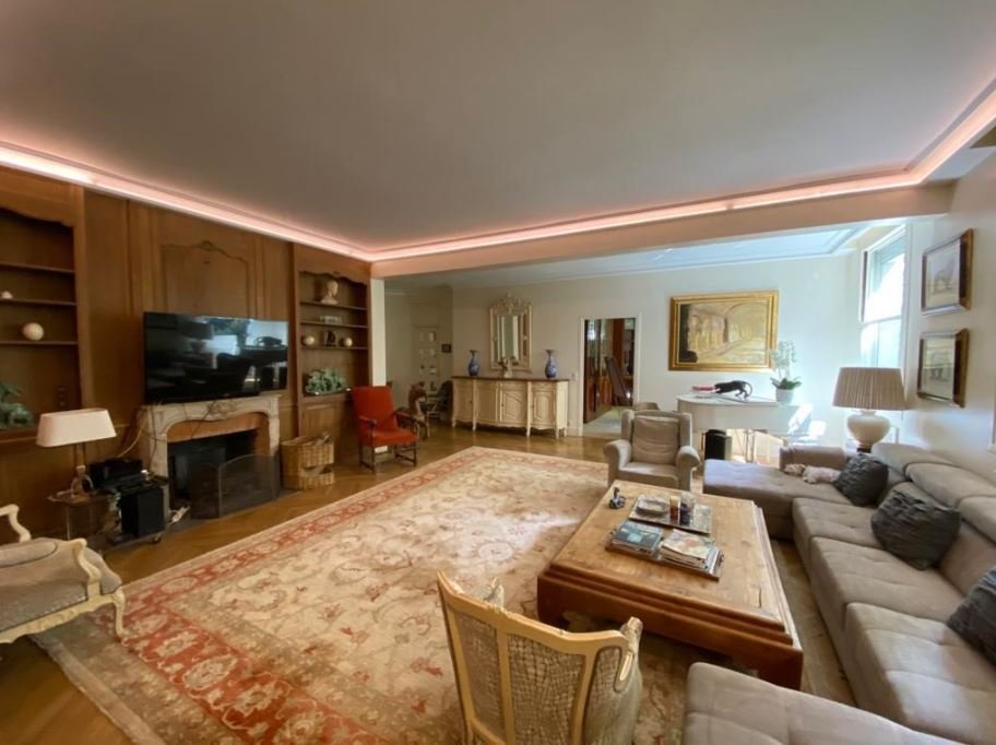 Apartment in Bois de Boulogne, Paris 16e Arrondissement, Paris 1 - 15959245