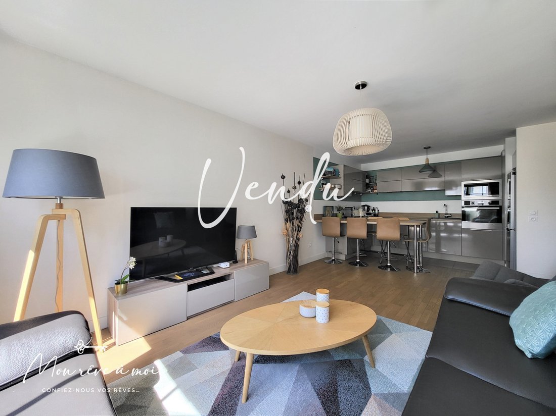 Apartment in Puteaux, Ile-de-France, France 1 - 15960665