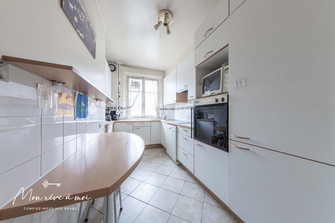 Apartment in Palais Royal, Paris 1er Arrondissement, Paris 4 - 15961145
