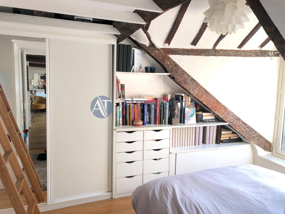 Apartment in Lorette-Martyrs, Paris 9e Arrondissement, Paris 5 - 15960483