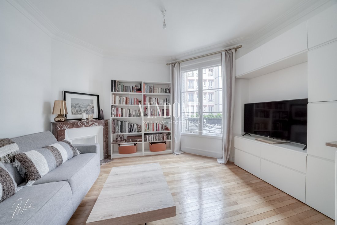 Apartment in Hôtel de Ville, Courbevoie, France 2 - 15959690