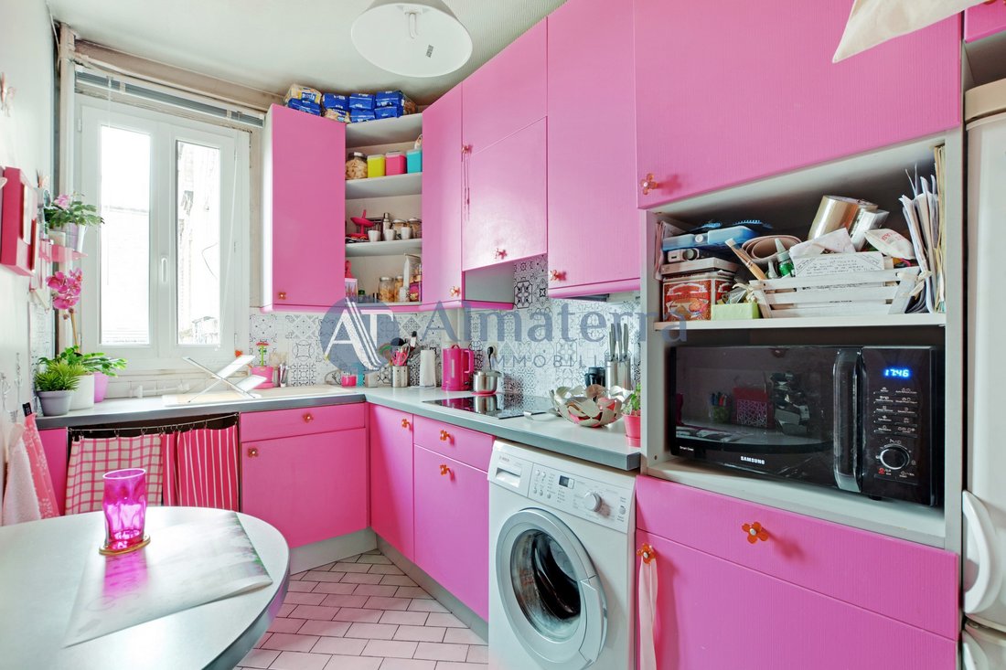 Apartment in Montorgueil-Saint Denis, Paris 2e Arrondissement, Paris 5 - 15959841