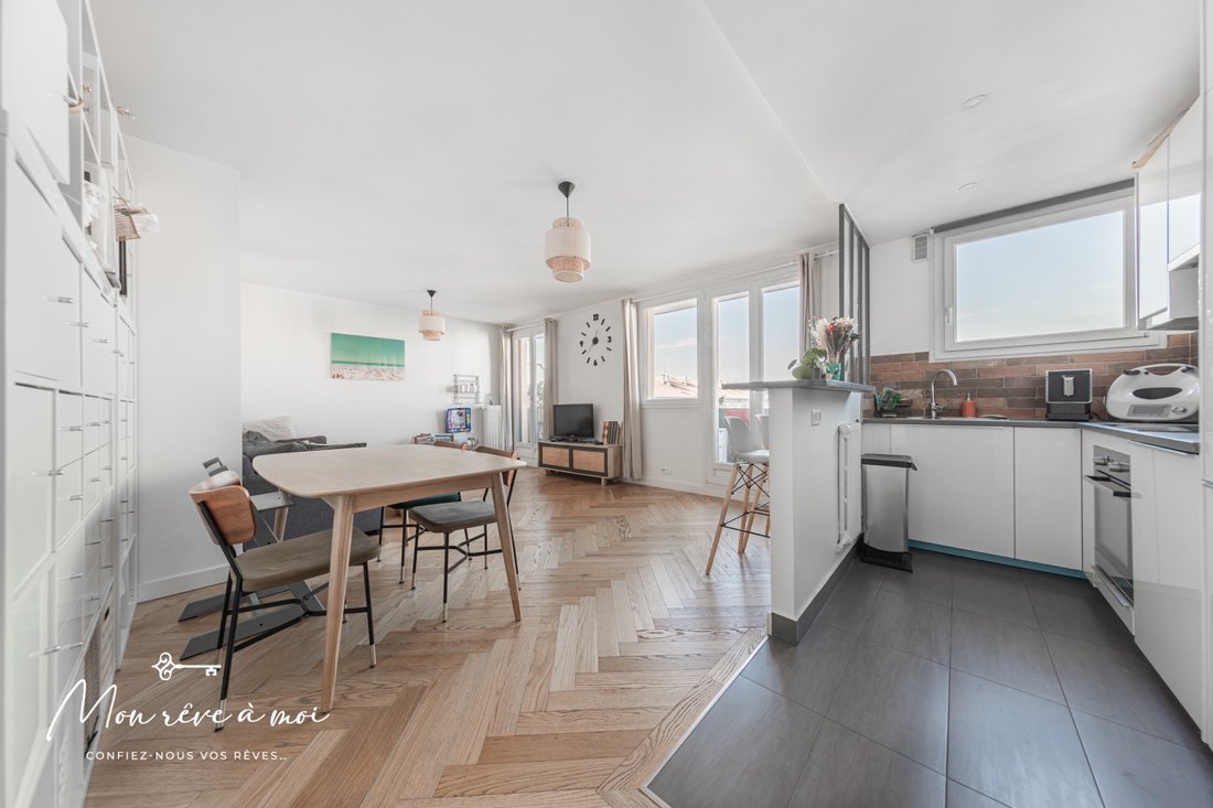 Apartment in Clignancourt-Jules Joffrin, Paris 18e Arrondissement, Paris 2 - 15960993