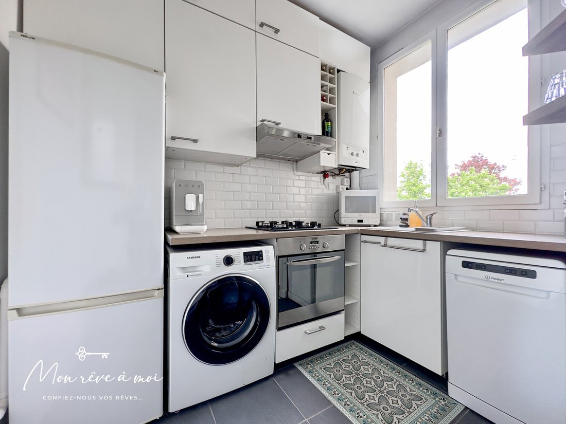 Apartment in Hôtel de Ville-Planchette, Levallois-Perret, France 4 - 15961288