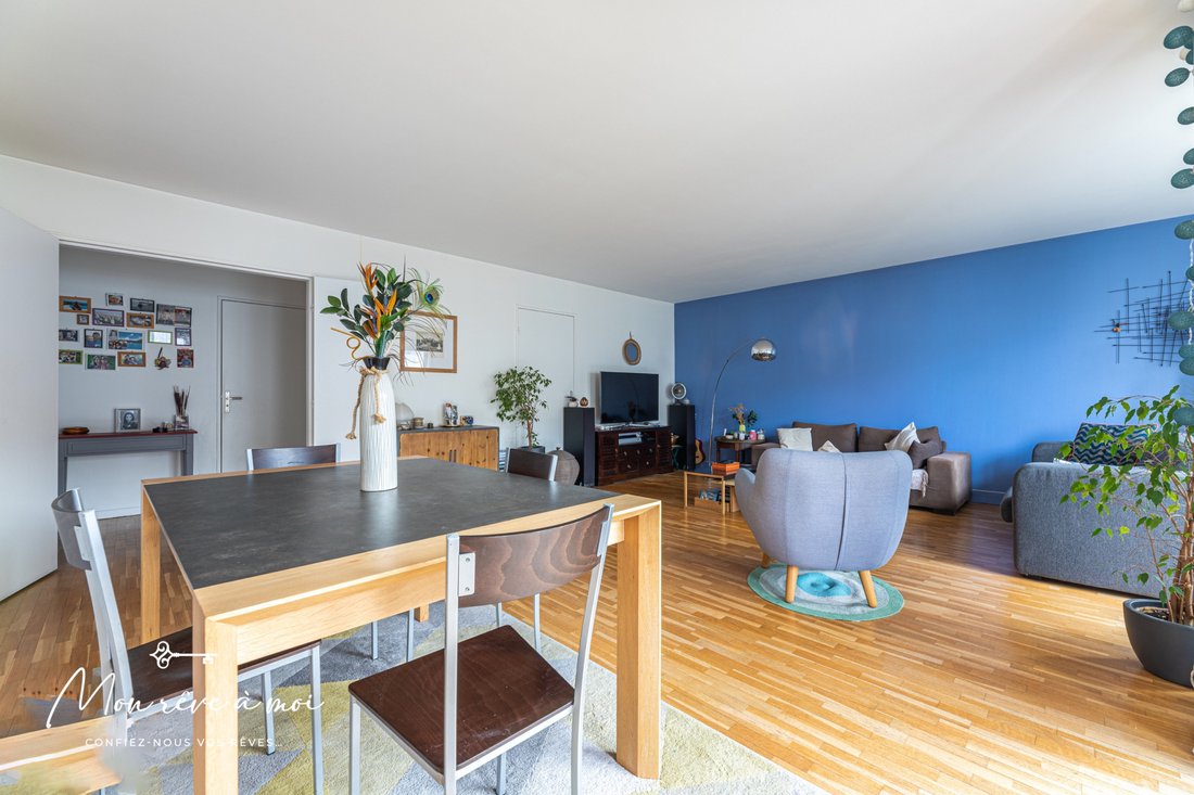 Apartment in Plateau Ouest, Suresnes, France 3 - 15960448