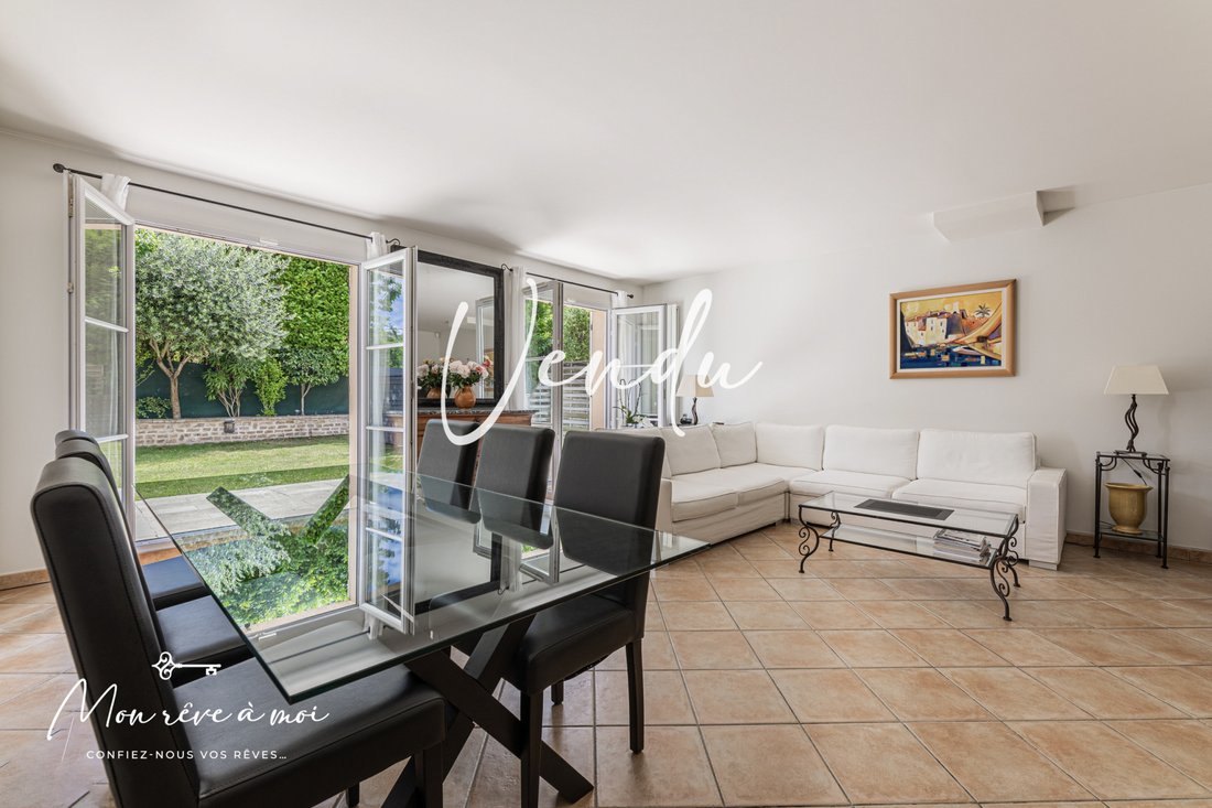 House in Village Doumer, Carrieres-sur-Seine, France 1 - 15961209