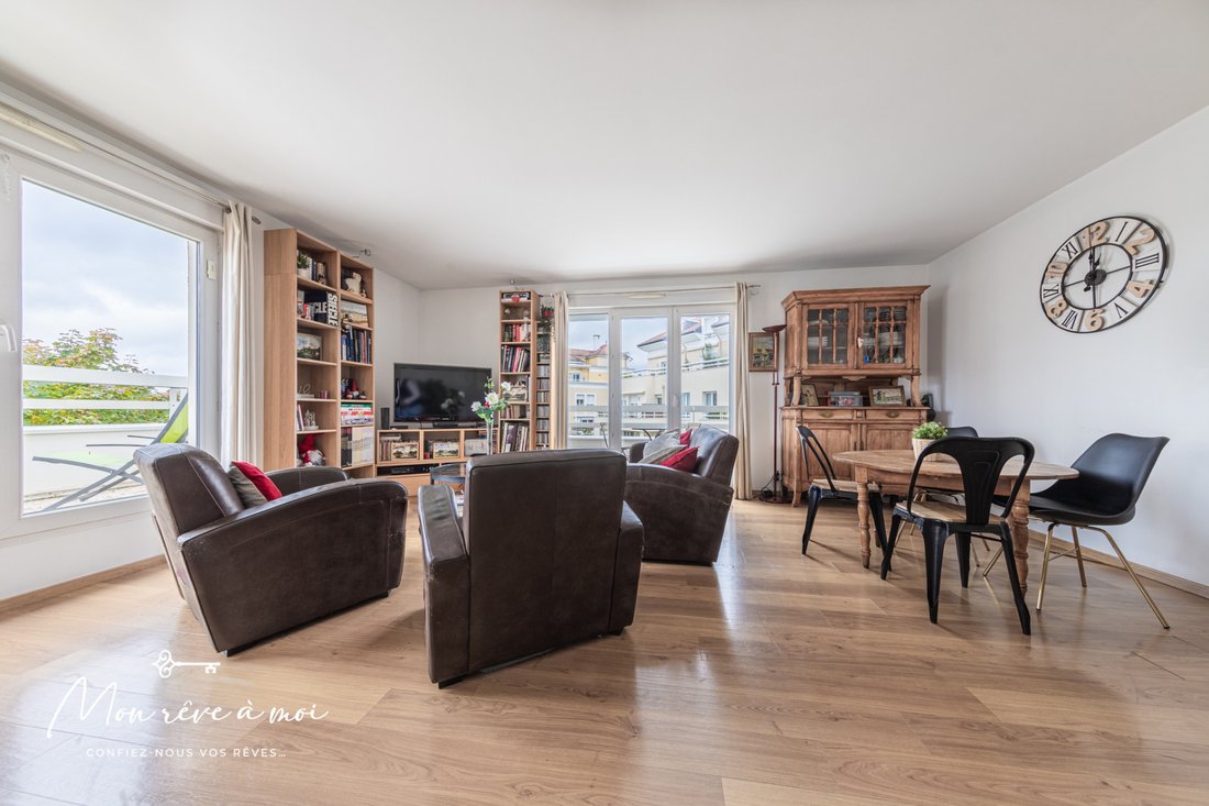 Apartment in Village Doumer, Carrieres-sur-Seine, France 5 - 15960981