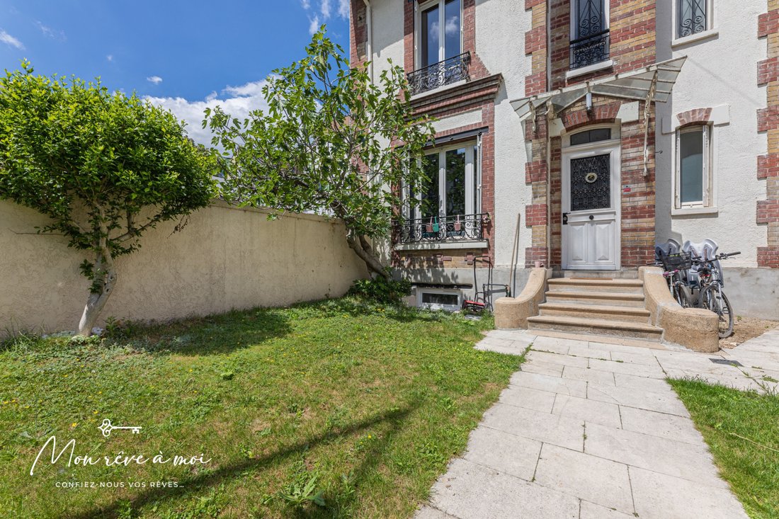 House in Hôtel de Ville, Courbevoie, France 2 - 15959904