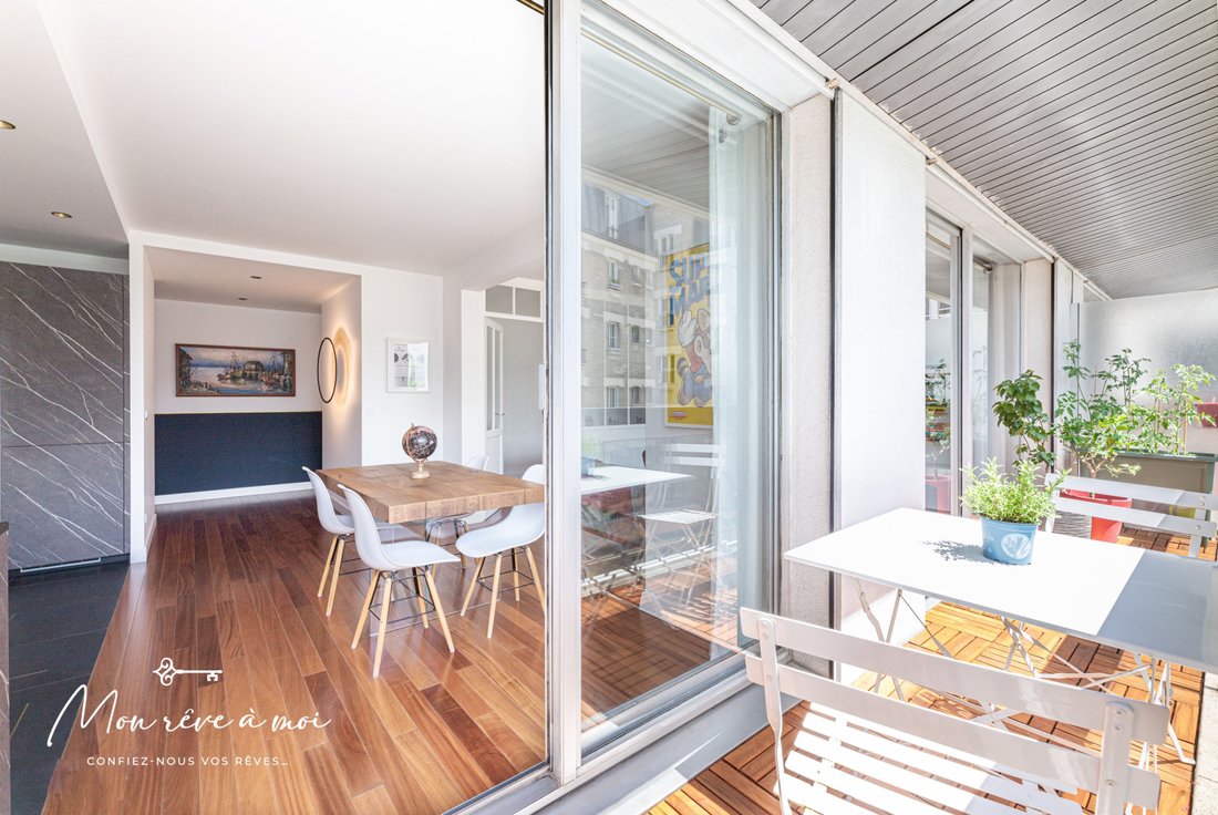 Apartment in Palais Royal, Paris 1er Arrondissement, Paris 4 - 15959973