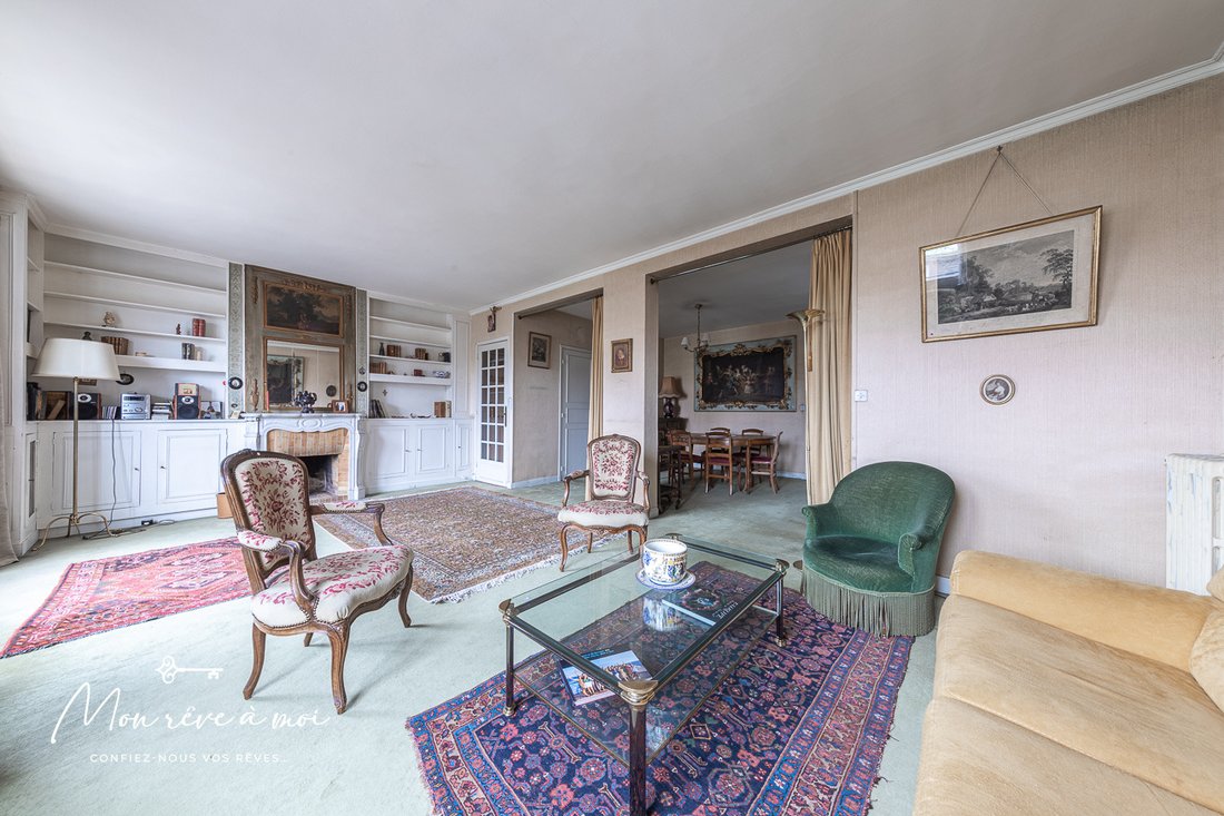 Apartment in Palais Royal, Paris 1er Arrondissement, Paris 2 - 15961145