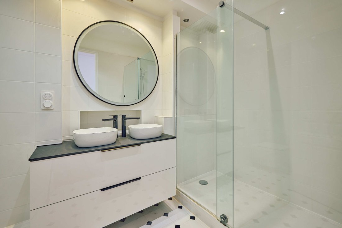 Apartment in Bois de Boulogne, Paris 16e Arrondissement, Paris 2 - 15959160