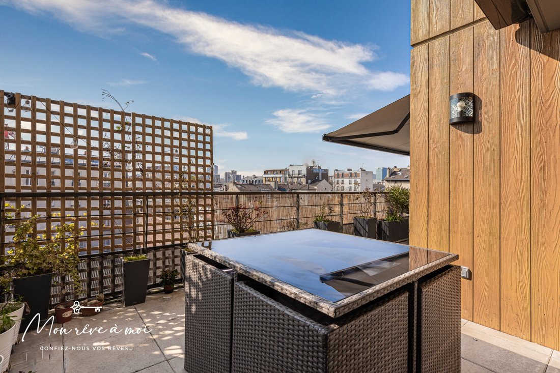 Apartment in Arrondissement of Bobigny, Ile-de-France, France 3 - 15961025