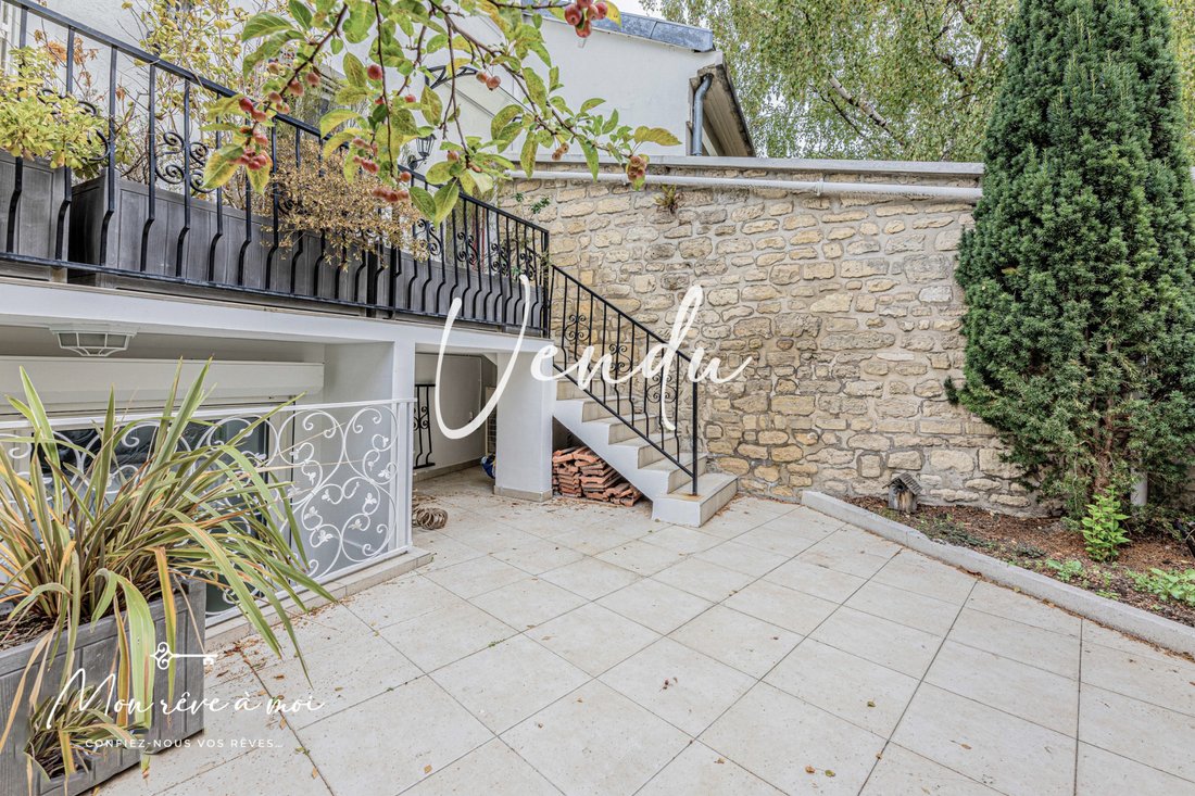 House in Chatou, Ile-de-France, France 1 - 15960688