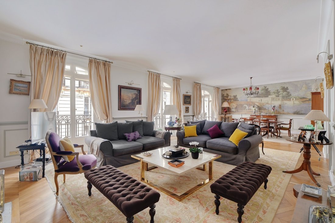 Apartment in La Plaine des Sablons, Neuilly-sur-Seine, France 1 - 15959617