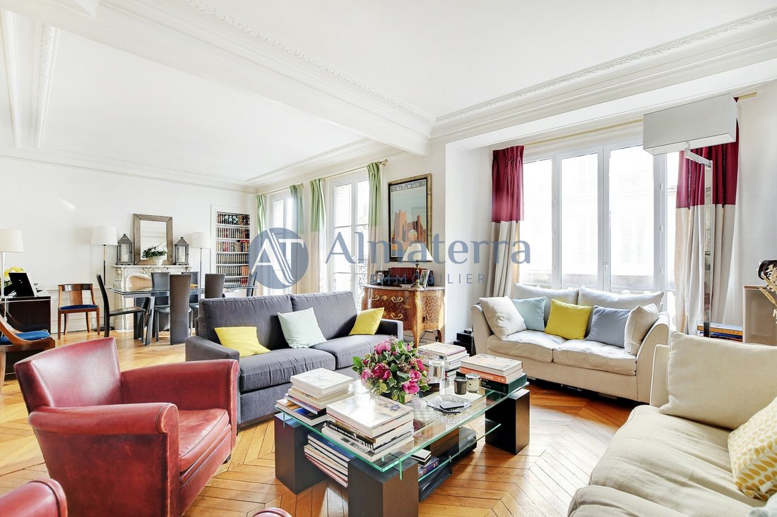 Apartment in Lorette-Martyrs, Paris 9e Arrondissement, Paris 1 - 15960523