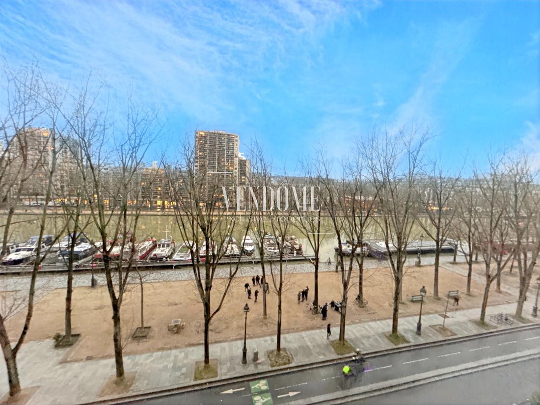 Apartment in Montorgueil-Saint Denis, Paris 2e Arrondissement, Paris 1 - 15960266