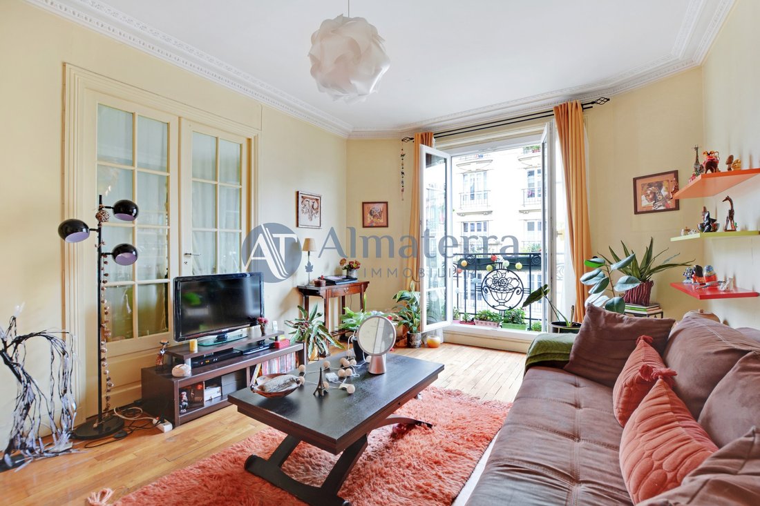 Apartment in Montorgueil-Saint Denis, Paris 2e Arrondissement, Paris 1 - 15959841